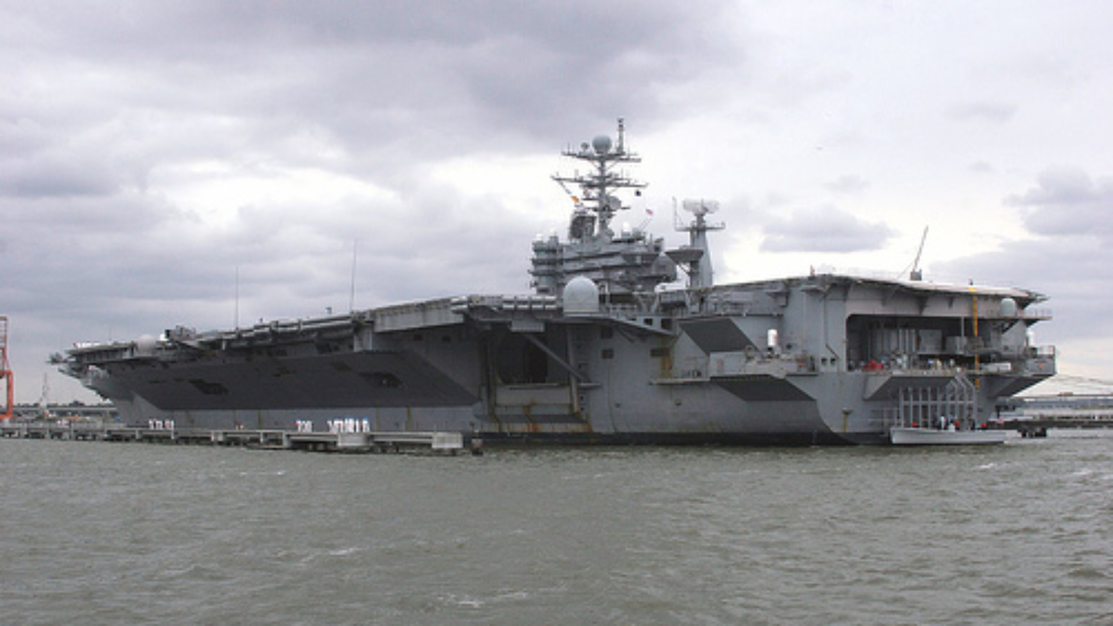 nuclear carrier George Washington