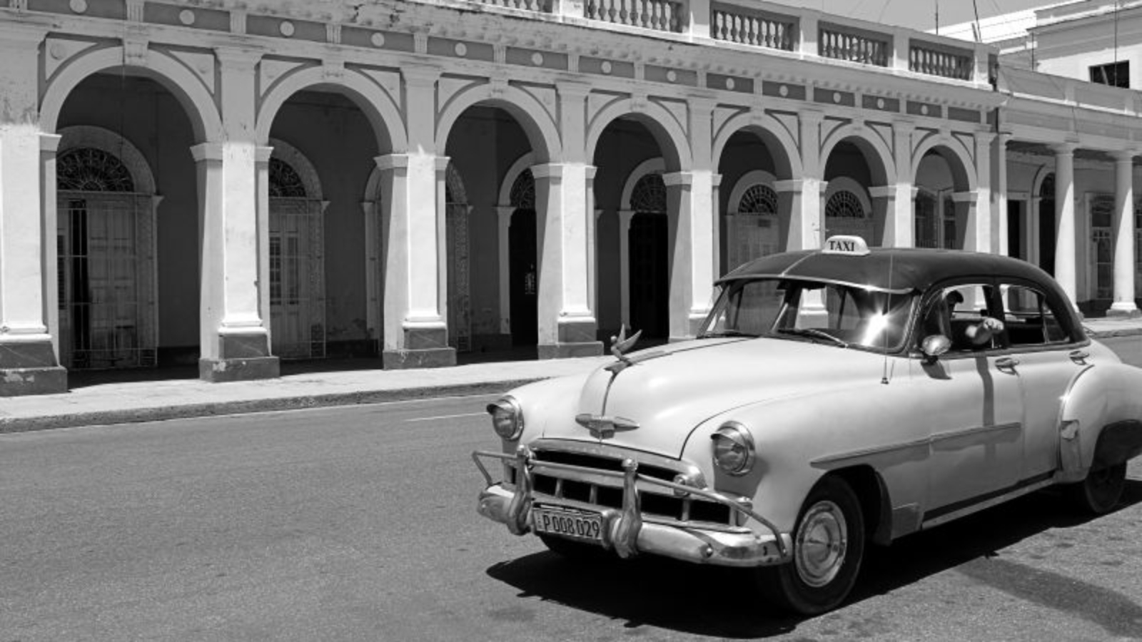 Cuban-cab_BW_0